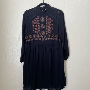 Xhilaration long sleeve dress▪️size M